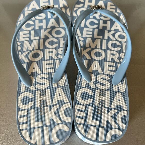 ‎Michael Kors Platform Flip Flops - Picture 5 of 12